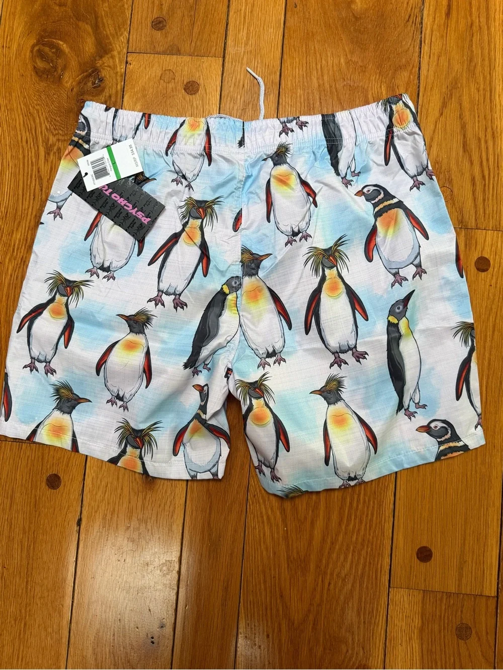 NWT NEW PSYCHO TUNA SWIM TRUNKS BOARD Shorts Men’s Sz L Bathing Suit PENGUIN